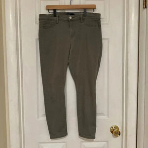Gap Cropped Mid-Rise Favorite Jegging in Vintage Palm Green
